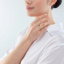 COEUR DE LION Coeur Essentials-Brillanter quadratischer großer Ring Goldgrün