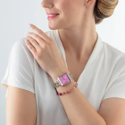 COEUR DE LION Uhren-Geschenkset: Uhr Iconic Cube Viva Magenta Silber & Geocube® Iconic Armband Viva Magenta