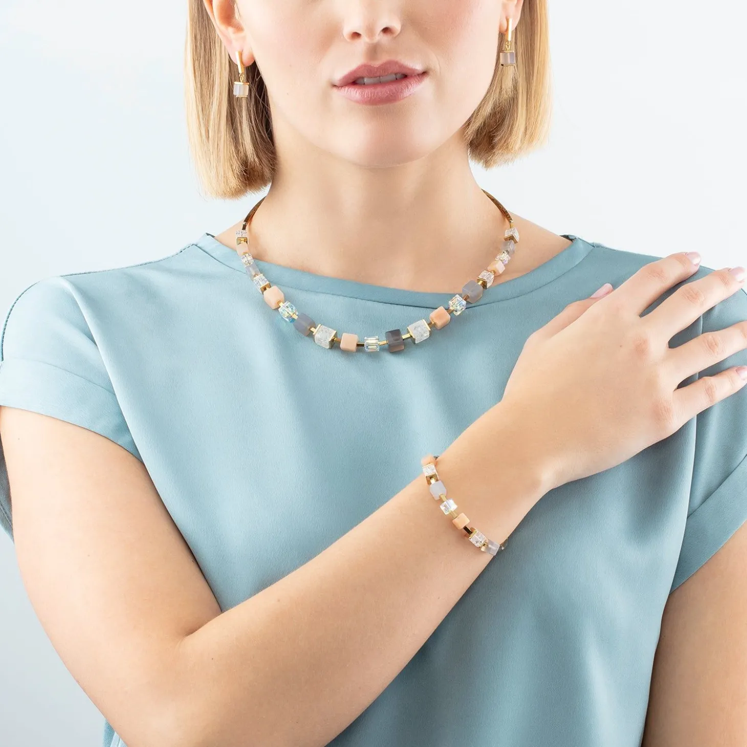COEUR DE LION Edelsteinketten-Halskette Precious Statement Cubes Grau-Pfirsich
