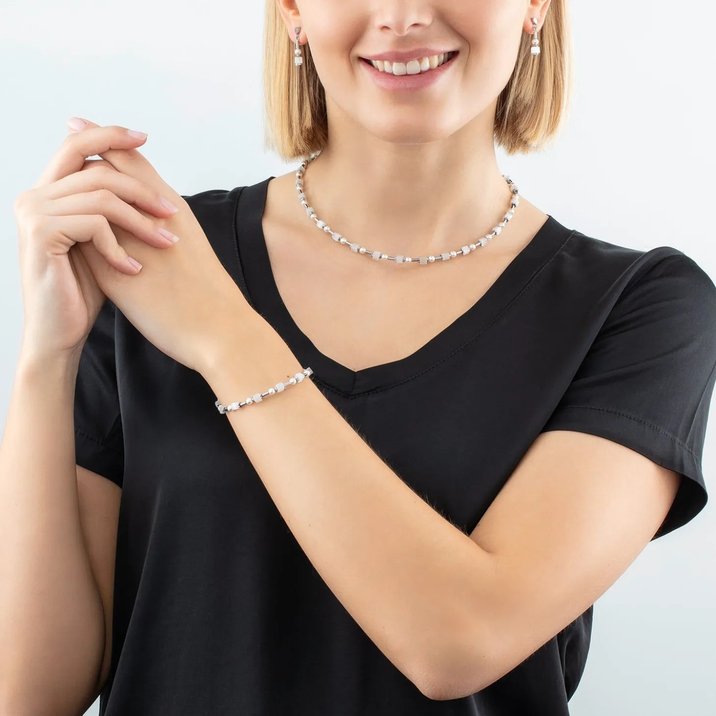 COEUR DE LION Ohrstecker-Ohrringe Mini Cubes & Pearls Mix Silber-Weiß