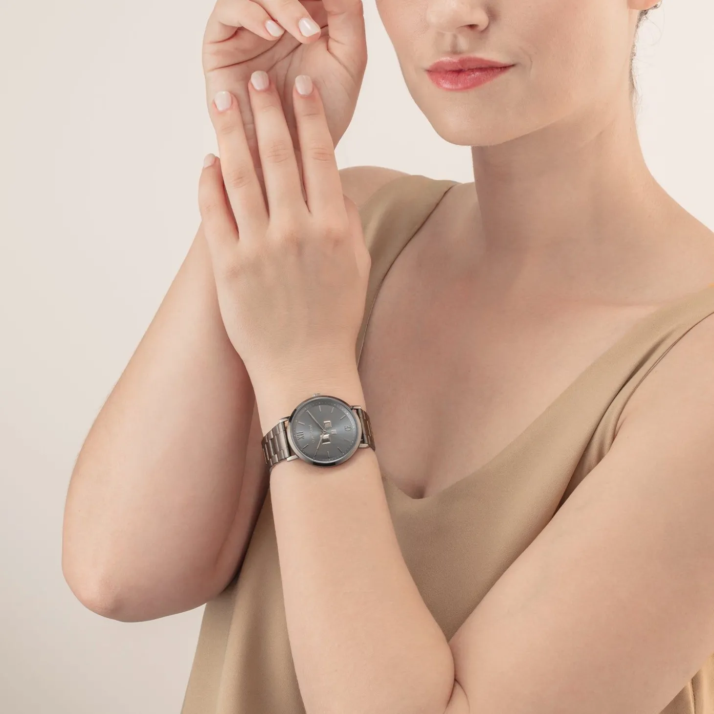 COEUR DE LION Unisex Edition-Uhr Round Statement Unisex Anthrazit Sunray Edelstahl Light Gun Metal